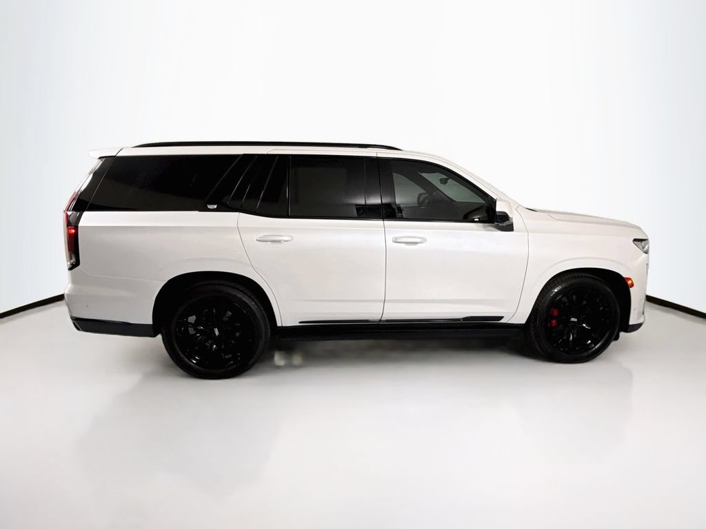 Used 2024 Cadillac Escalade Sport Platinum w/ LPO, ONYX Package AWD/4WD image 4
