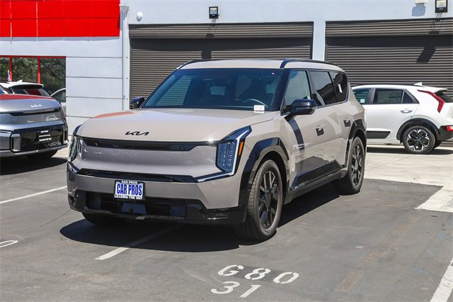 New 2026 Kia EV9 Land image 12