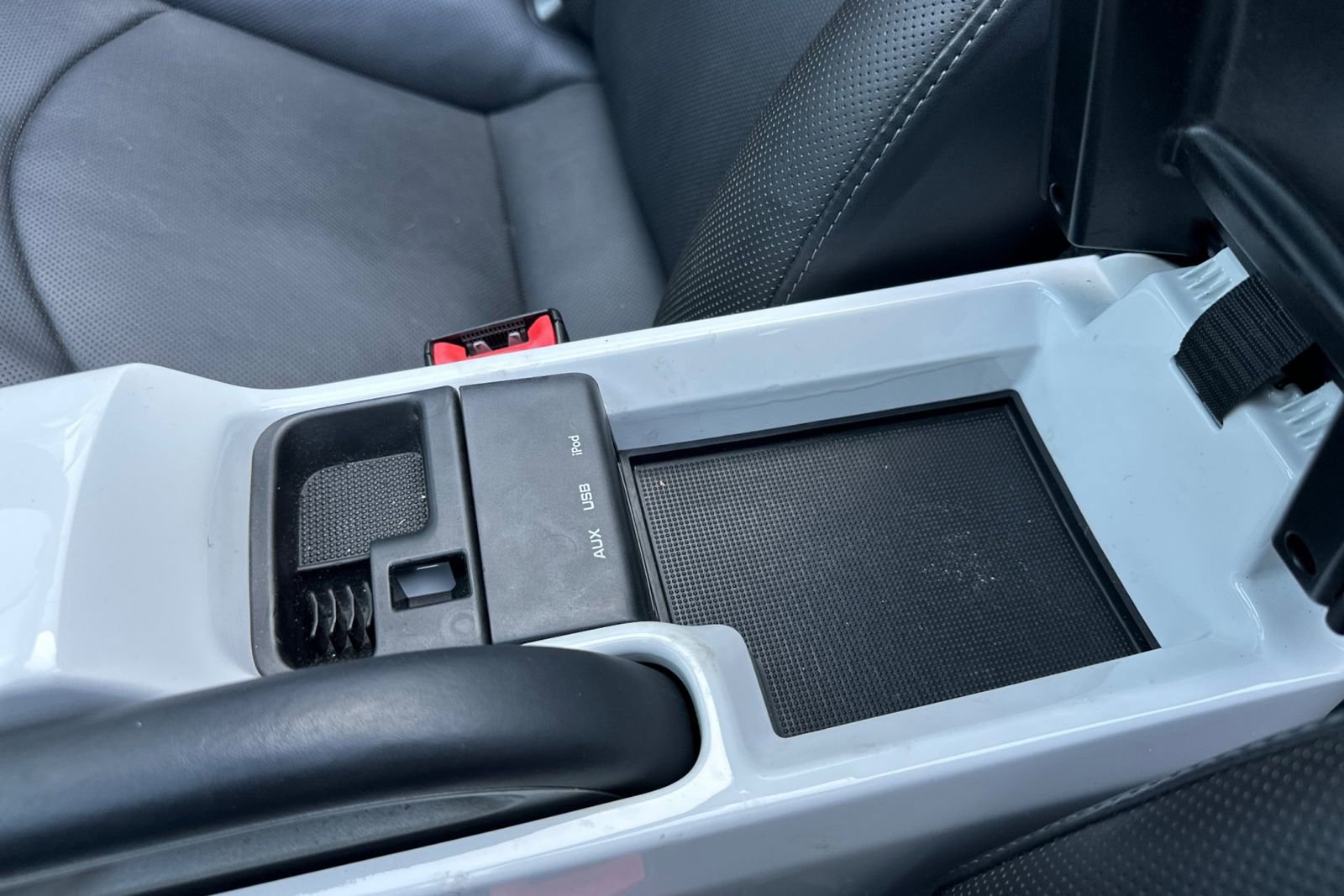 Used 2011 Porsche 911 Turbo image 26