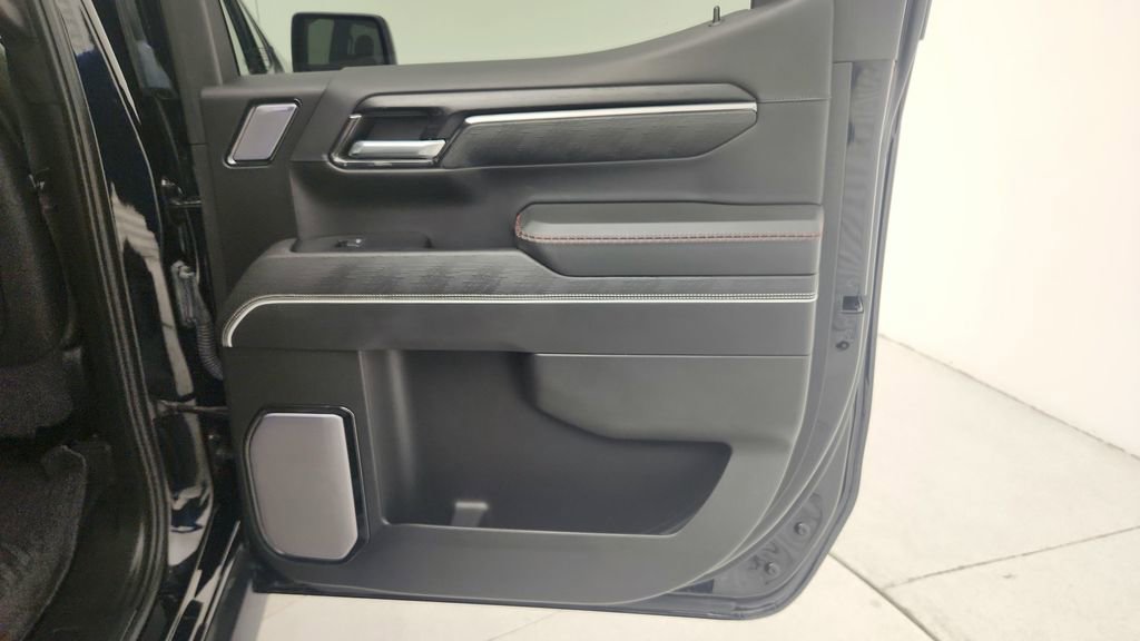 Used 2024 GMC Sierra 1500 AT4X w/ AT4X AEV Edition image 48