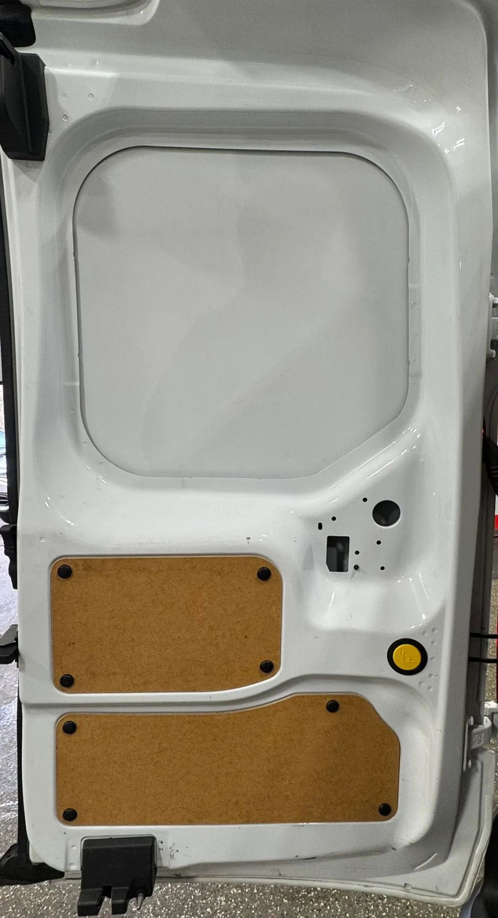 Used 2019 Ford Transit Connect XLT image 26