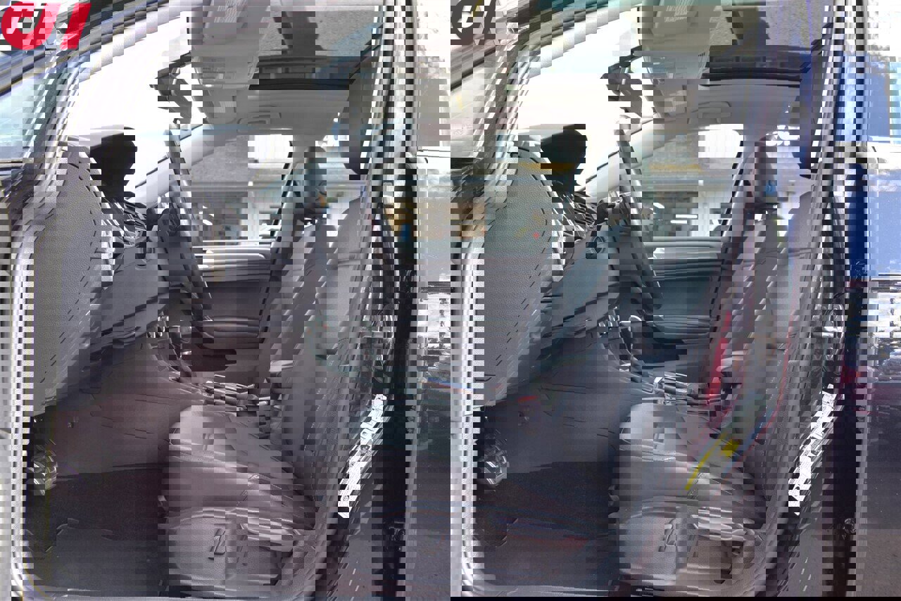 Used 2018 Volkswagen Golf Alltrack SE AWD/4WD image 10