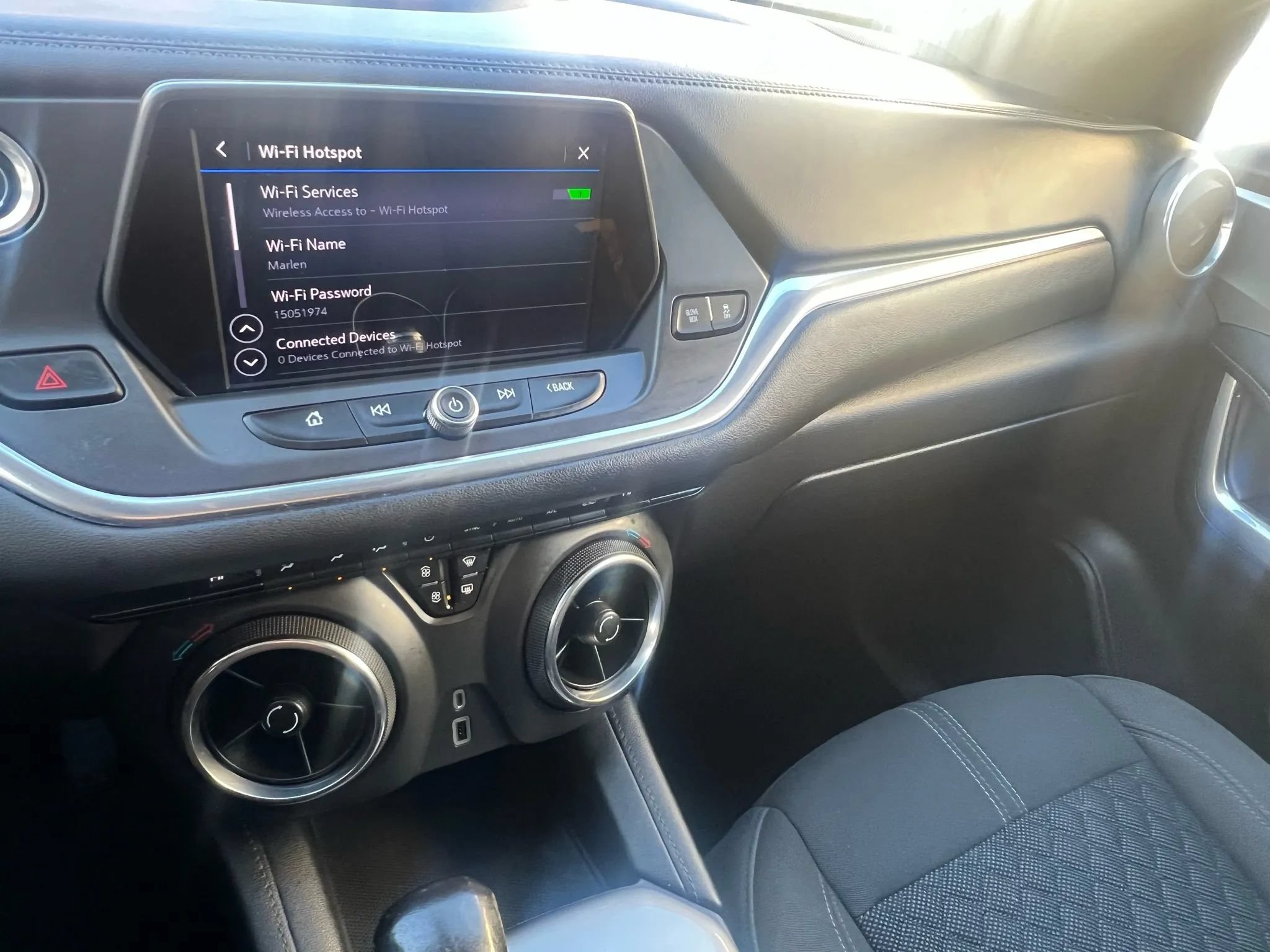 Used 2019 Chevrolet Blazer LT AWD/4WD image 18