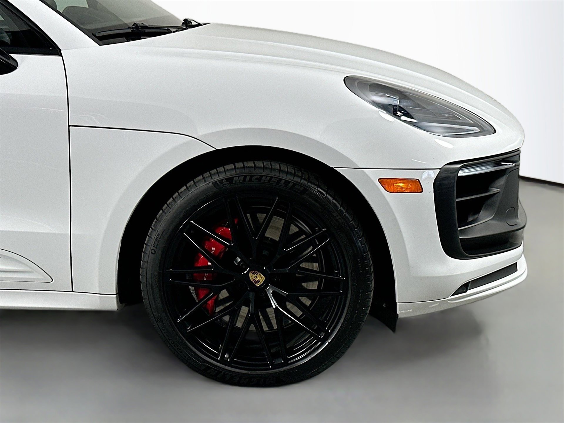 Certified 2022 Porsche Macan GTS image 14