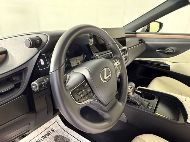Certified 2025 Lexus ES 300h 300h w/ Premium Package image 14