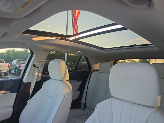 New 2026 Buick Envision Avenir AWD/4WD image 19