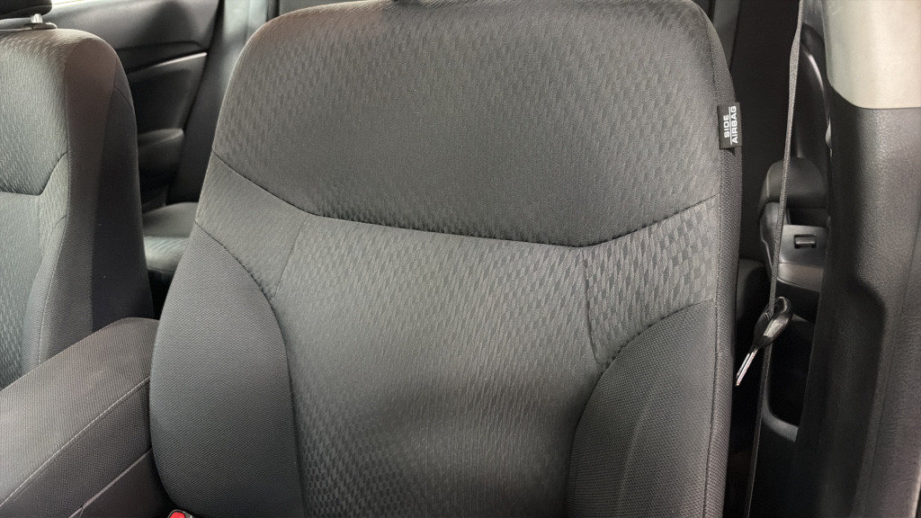 Used 2015 Honda Civic SE image 18