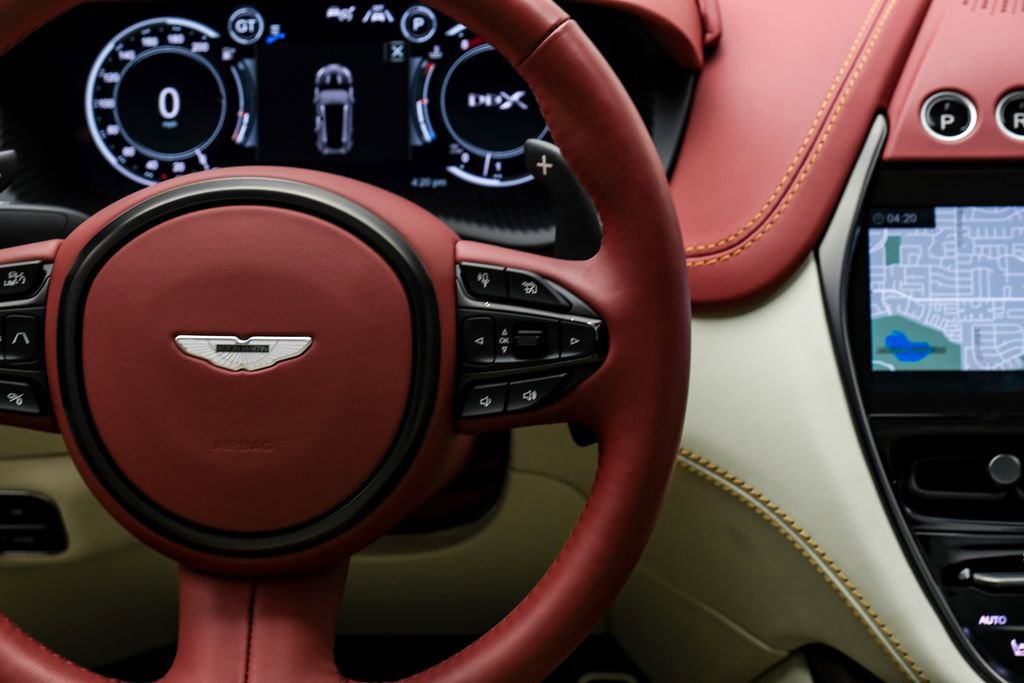 Used 2022 Aston Martin DBX AWD/4WD image 24
