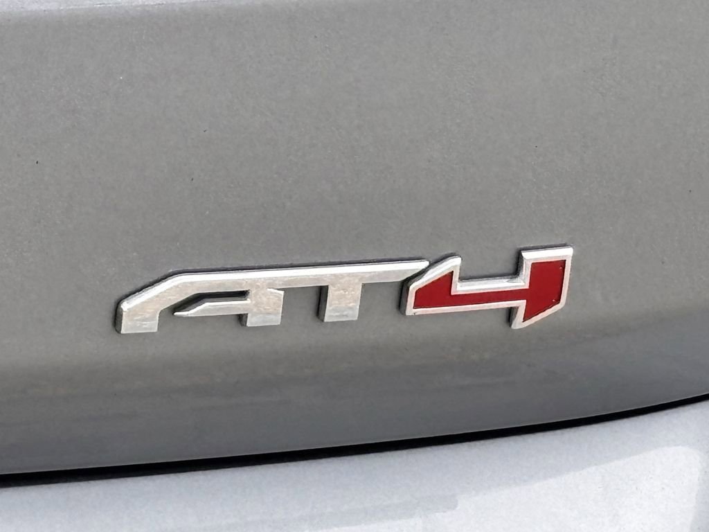 Used 2024 GMC Terrain AT4 image 6