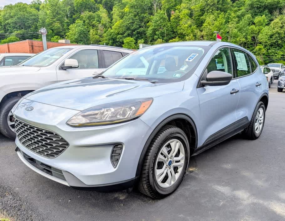 Used 2022 Ford Escape S AWD/4WD image 3