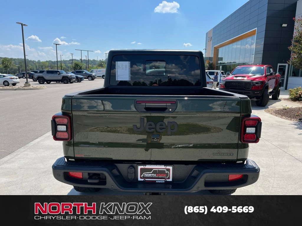 Used 2021 Jeep Gladiator Sport AWD/4WD image 19