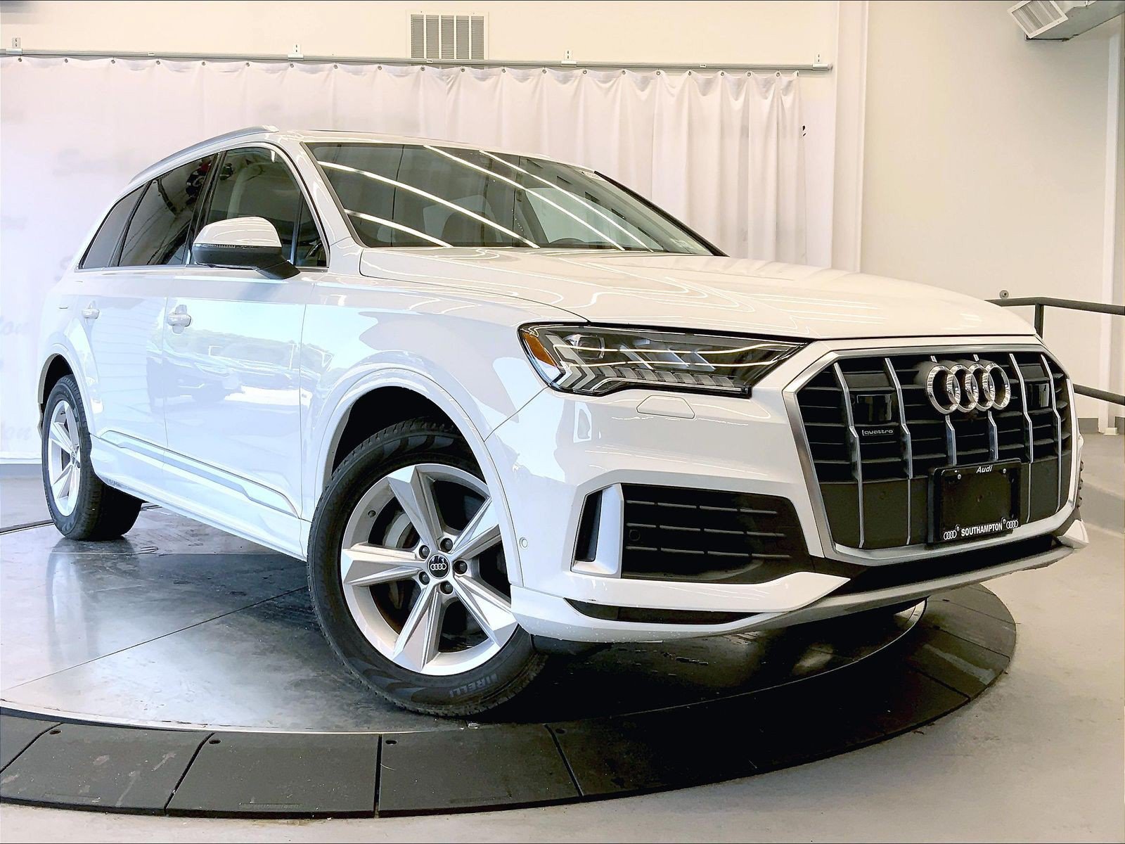 Certified 2023 Audi Q7 2.0T Premium Plus w/ Premium Plus Package