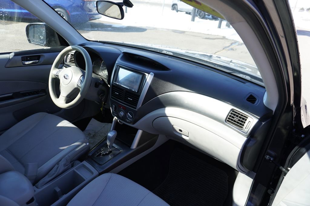 Used 2012 Subaru Forester 2.5X Premium w/ All-Weather Pkg image 31