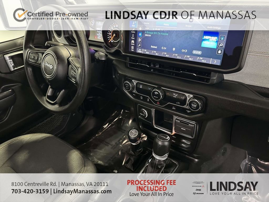 Used 2024 Jeep Gladiator Sport AWD/4WD image 15