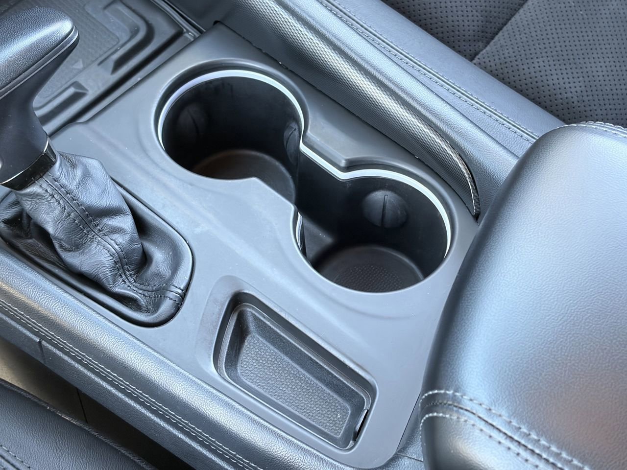 Used 2022 Dodge Durango GT image 30