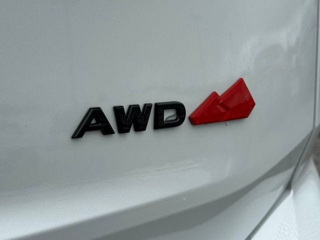 New 2026 Nissan Rogue SV AWD/4WD image 15