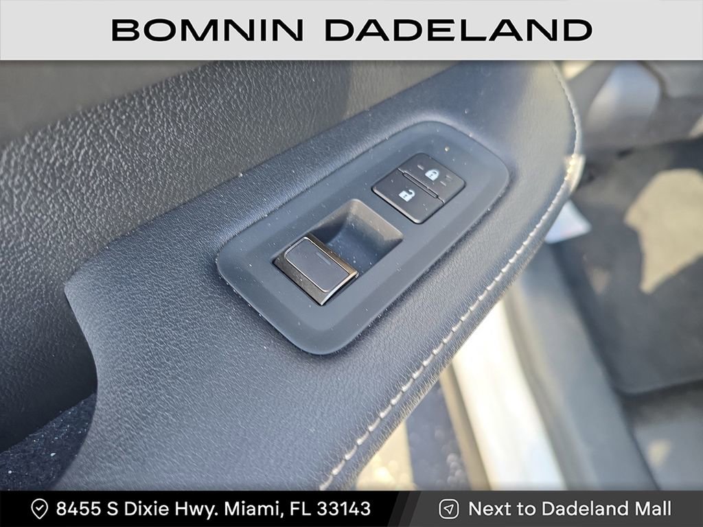 Used 2024 Lexus RX 350 FWD image 9