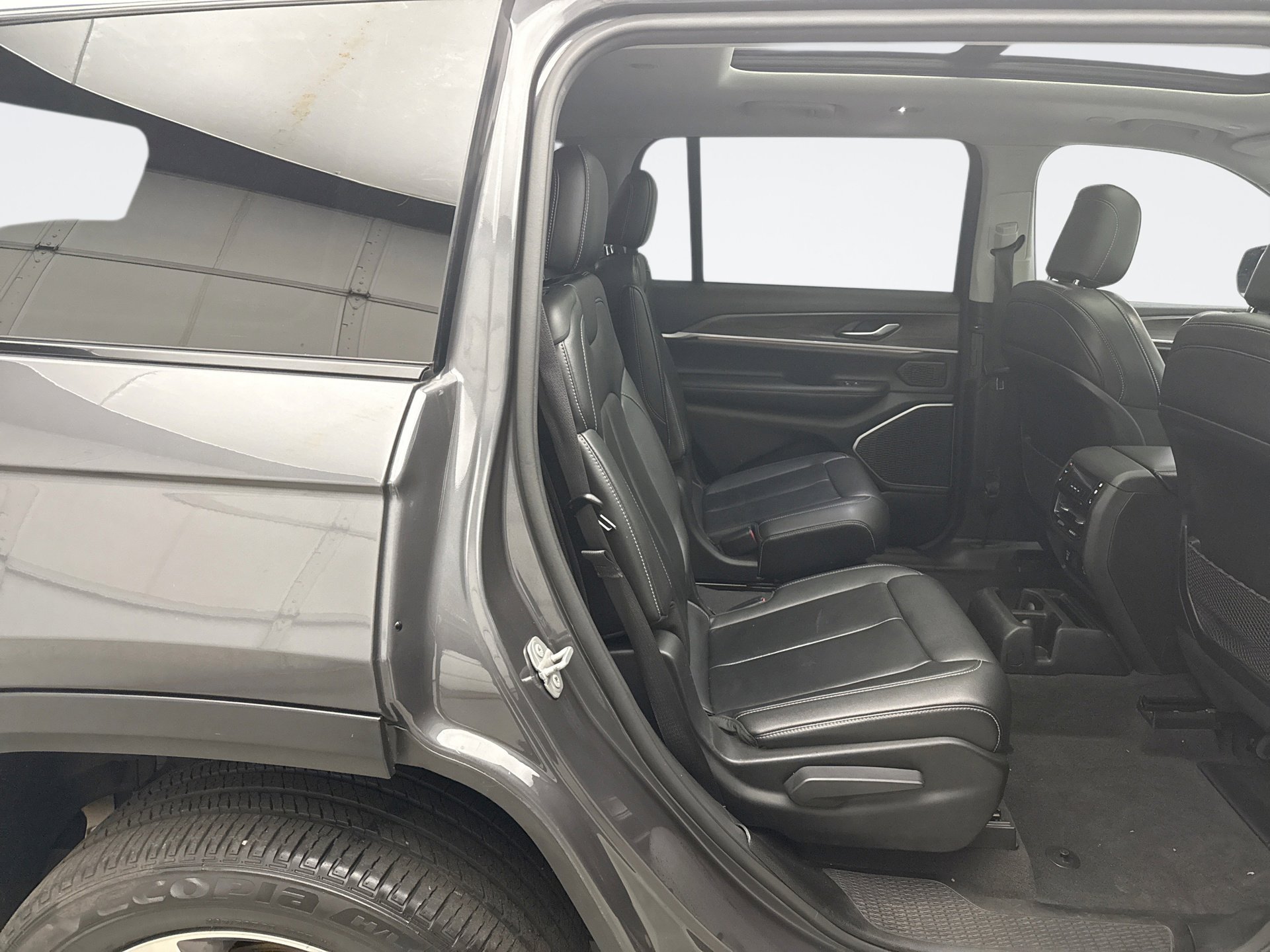 Used 2021 Jeep Grand Cherokee L Limited image 20