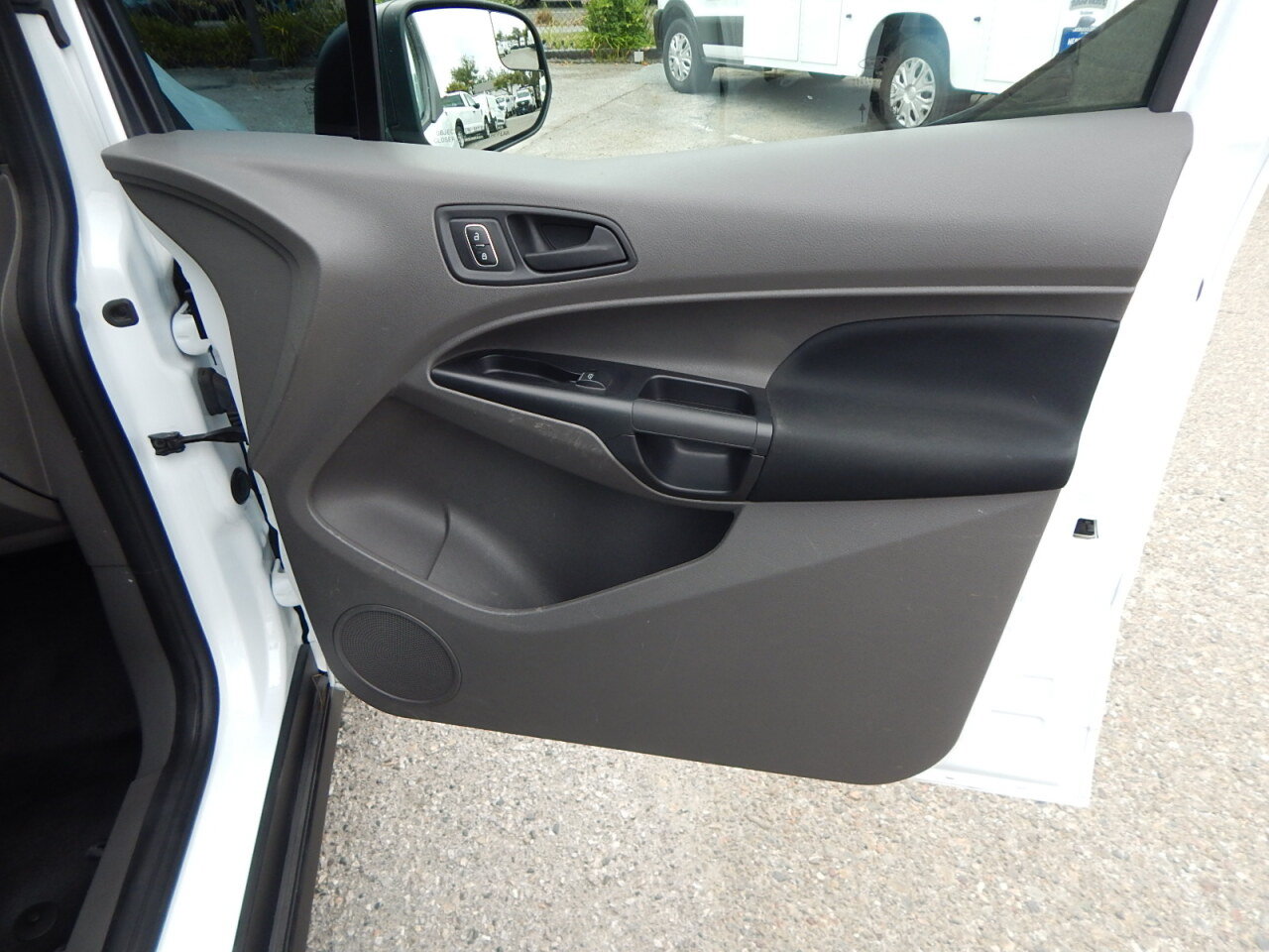 Used 2022 Ford Transit Connect XL FWD image 20