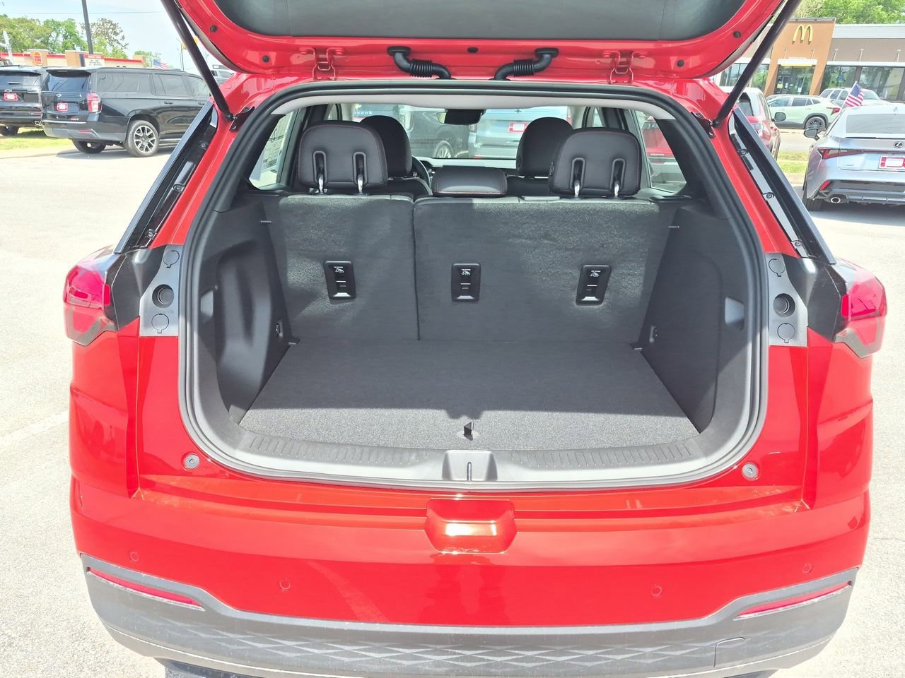 New 2027 Chevrolet Bolt RS w/ Technology Package FWD image 26