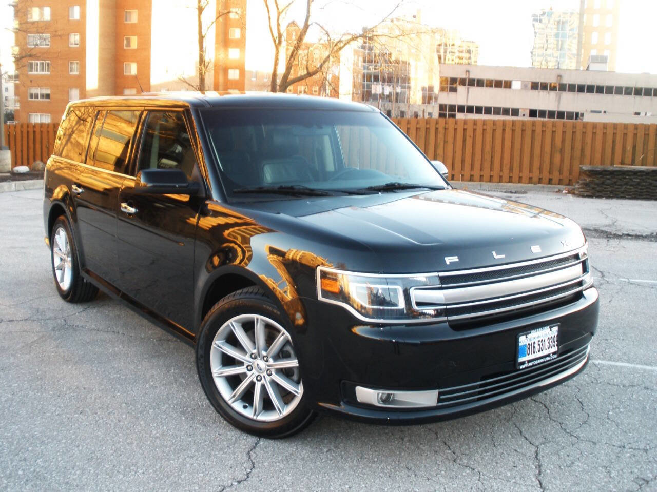 Used 2019 Ford Flex Limited image 2