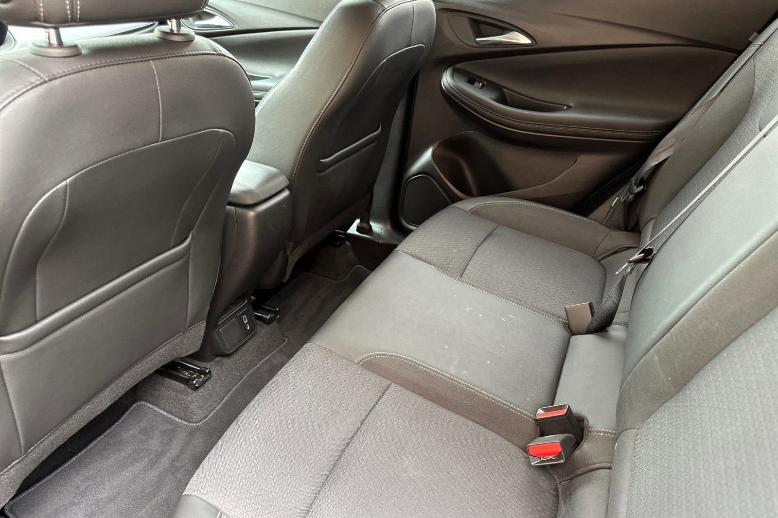 Certified 2024 Buick Encore GX Preferred image 12