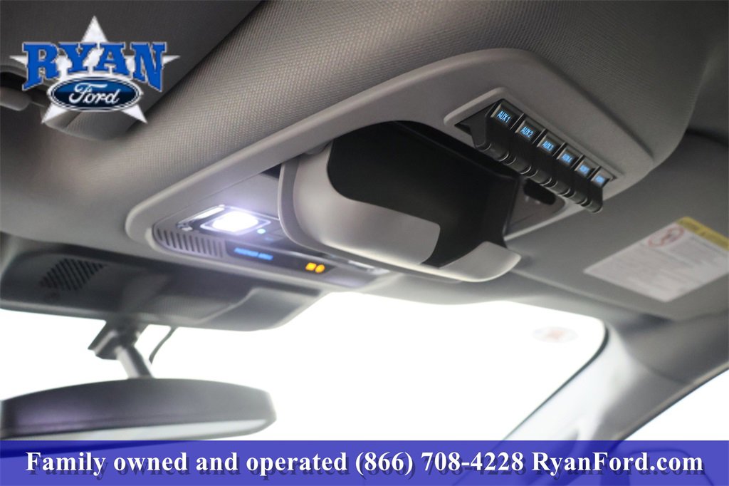 New 2026 Ford F250 Lariat w/ FX4 Off-Road Package image 30