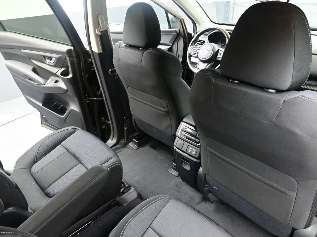 Certified 2024 Subaru Ascent Premium w/ Convenience Package image 15