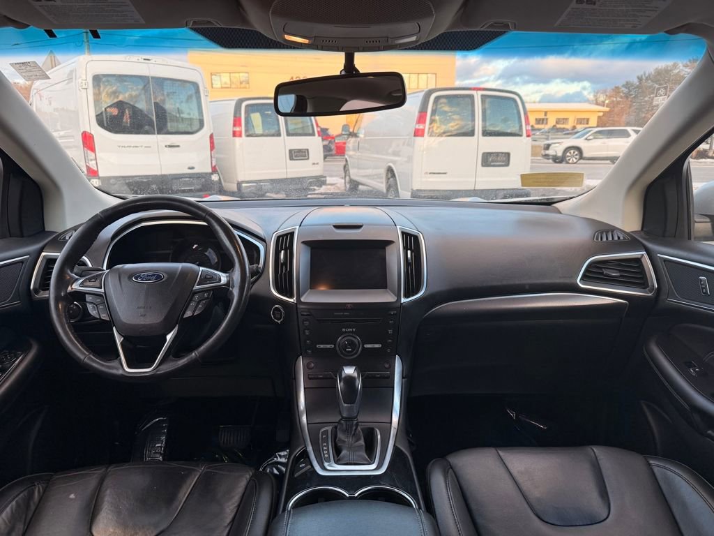Used 2015 Ford Edge Titanium image 36