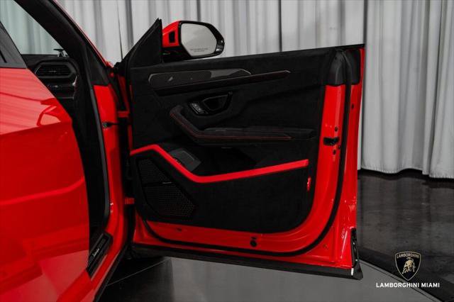 Used 2023 Lamborghini Urus Performante image 47