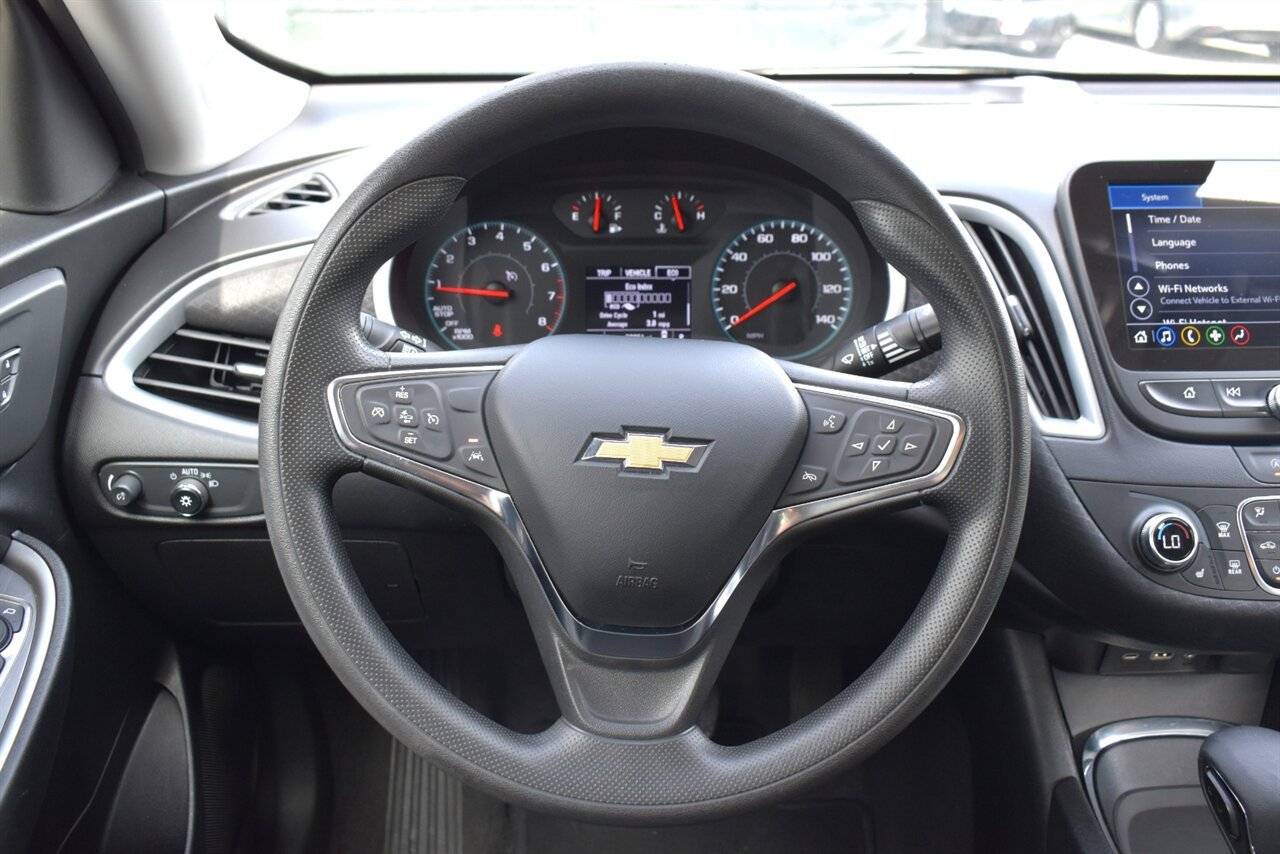 Used 2023 Chevrolet Malibu LT image 13