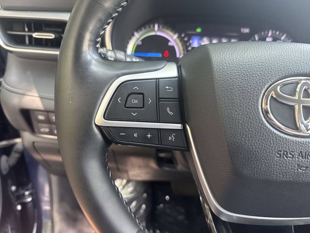 Used 2022 Toyota Highlander Platinum AWD/4WD image 19