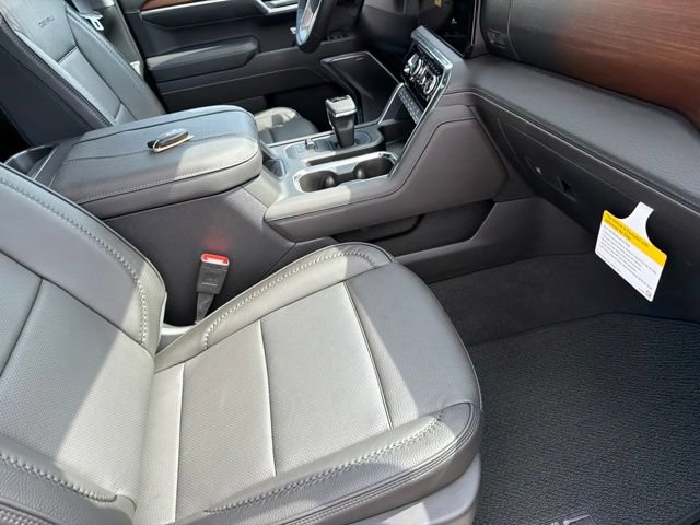 New 2026 GMC Sierra 1500 Denali AWD/4WD image 8