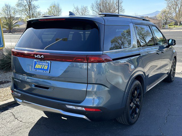 Used 2024 Kia Carnival SX image 3