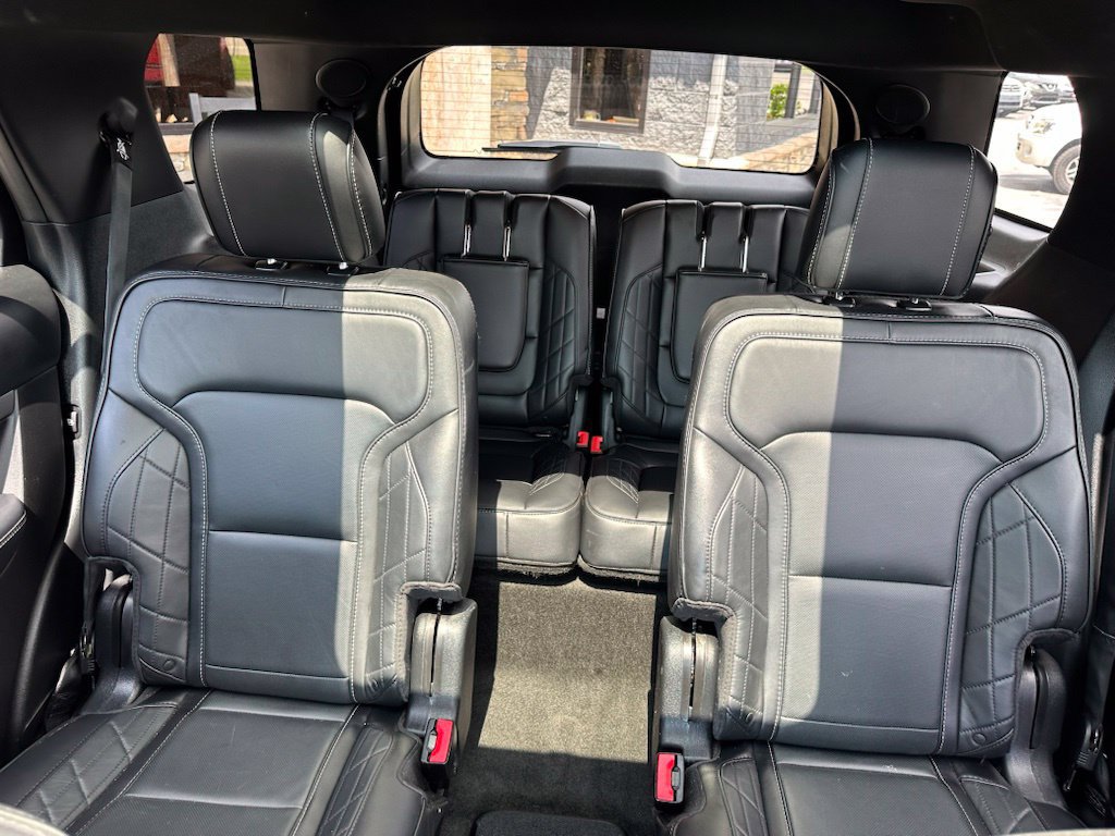 Used 2017 Ford Explorer Platinum AWD/4WD image 45