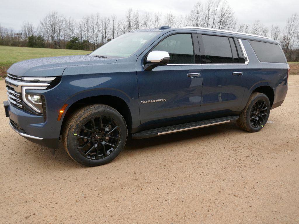New 2026 Chevrolet Suburban Premier image 7