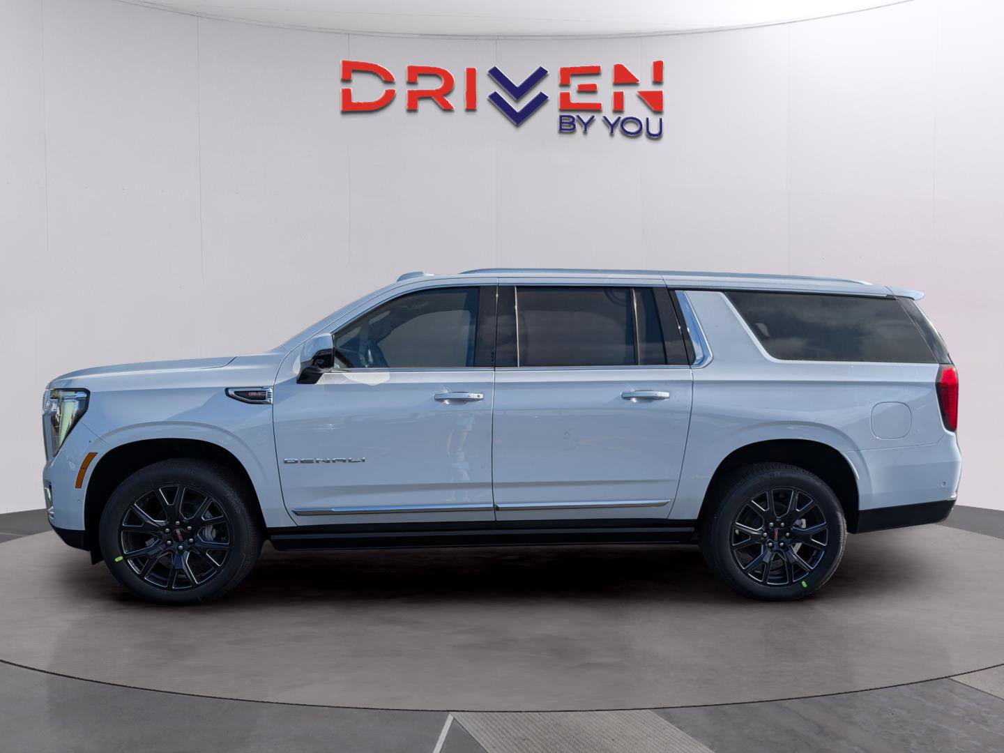 New 2026 GMC Yukon XL Denali w/ Sun & Power Step Package image 2