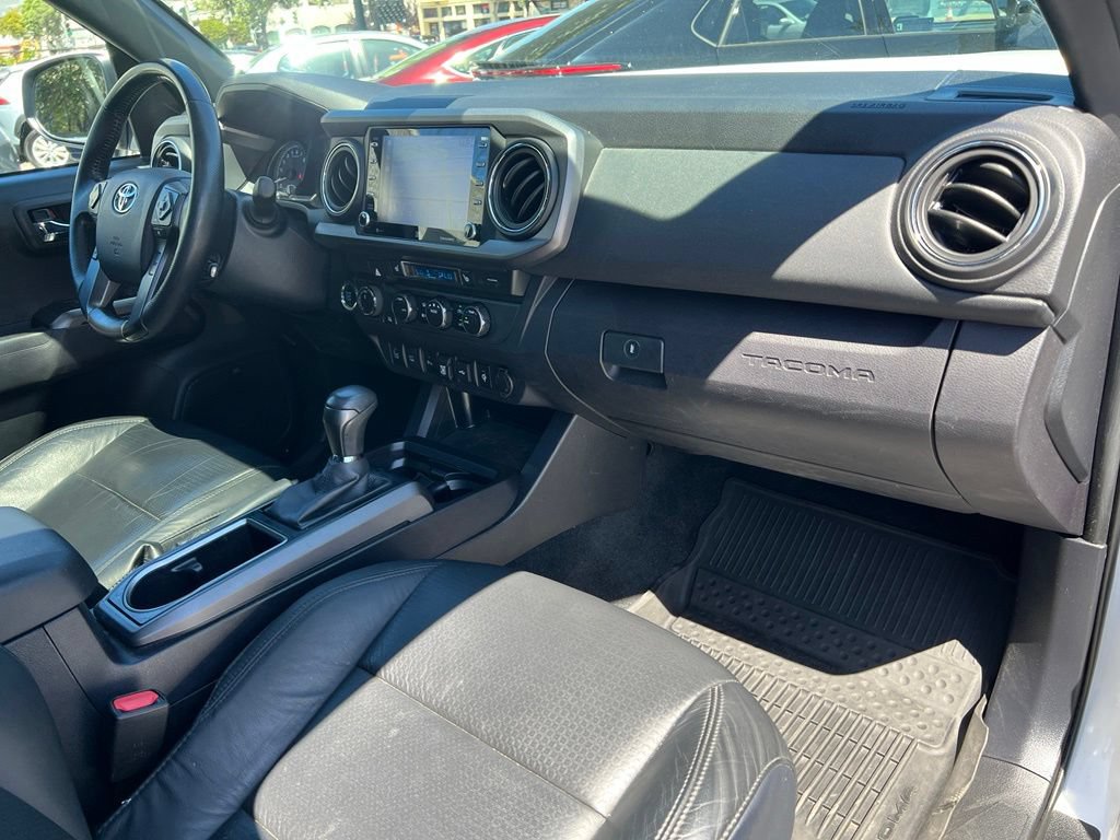 Certified 2021 Toyota Tacoma TRD Off-Road w/ TRD Premium Off Road Package AWD/4WD image 23