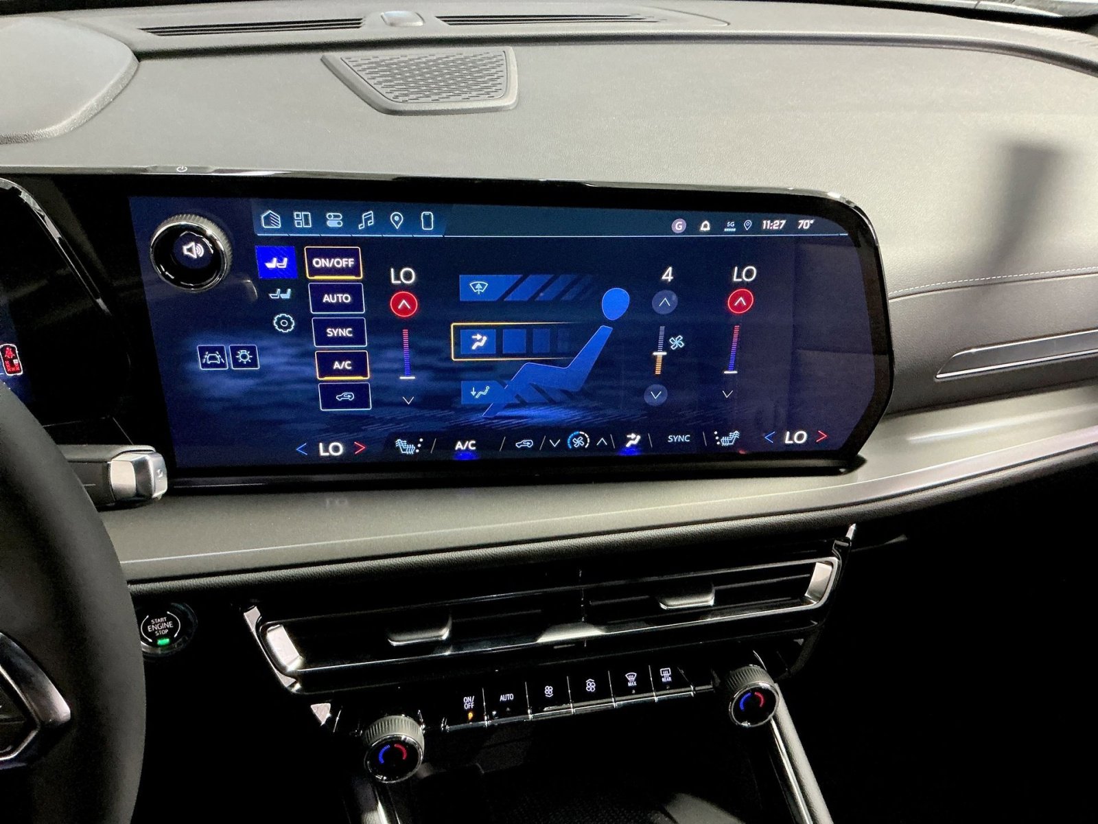 New 2026 Chevrolet Traverse LT w/ Enhanced Driving Package image 29