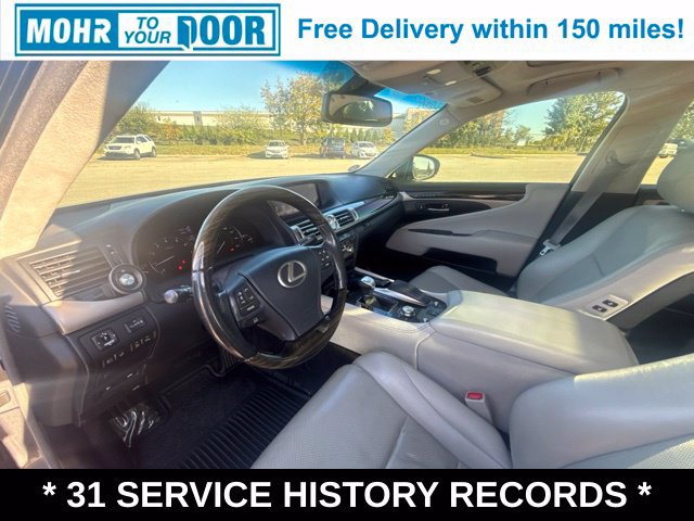 Used 2013 Lexus LS 460 w/ Comfort Pkg RWD image 22