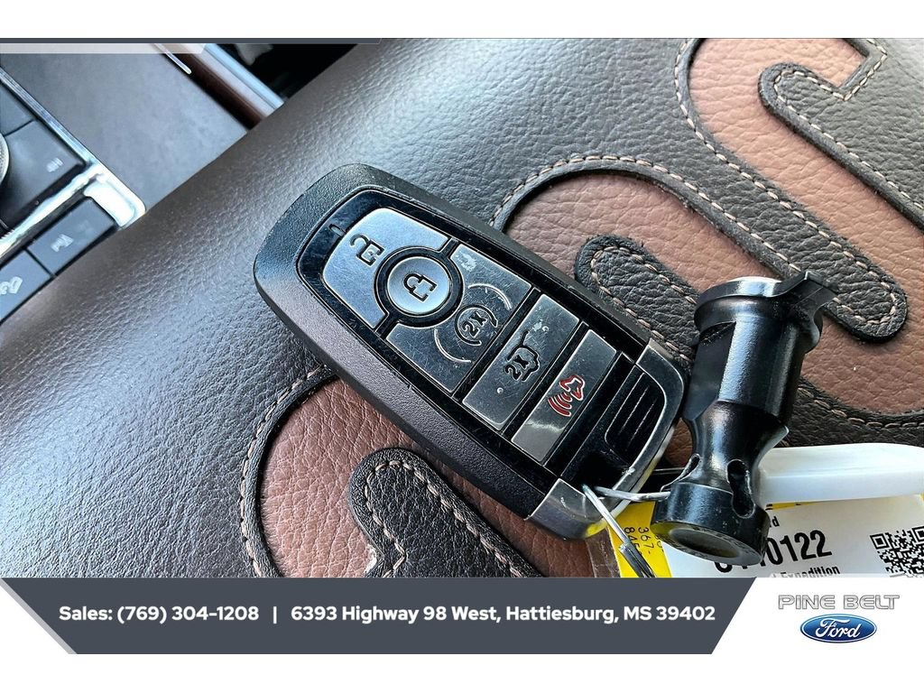 Certified 2022 Ford Expedition King Ranch AWD/4WD image 9