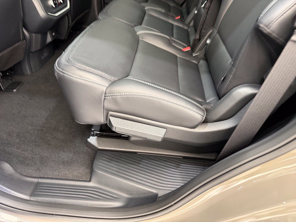 New 2027 Ford Expedition Platinum w/ Stealth Appearance Package AWD/4WD image 23