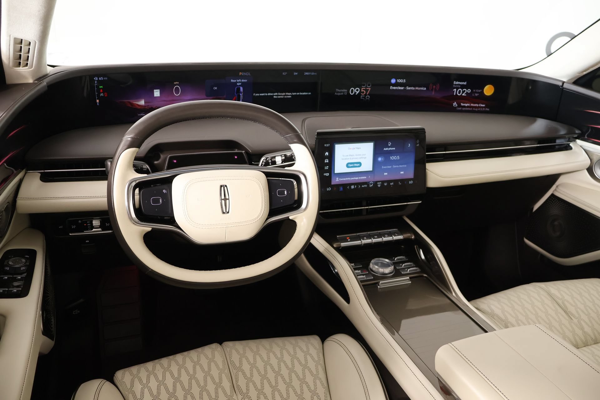 Certified 2024 Lincoln Nautilus Black Label w/ Jet Appearance Package (87T) AWD/4WD image 2