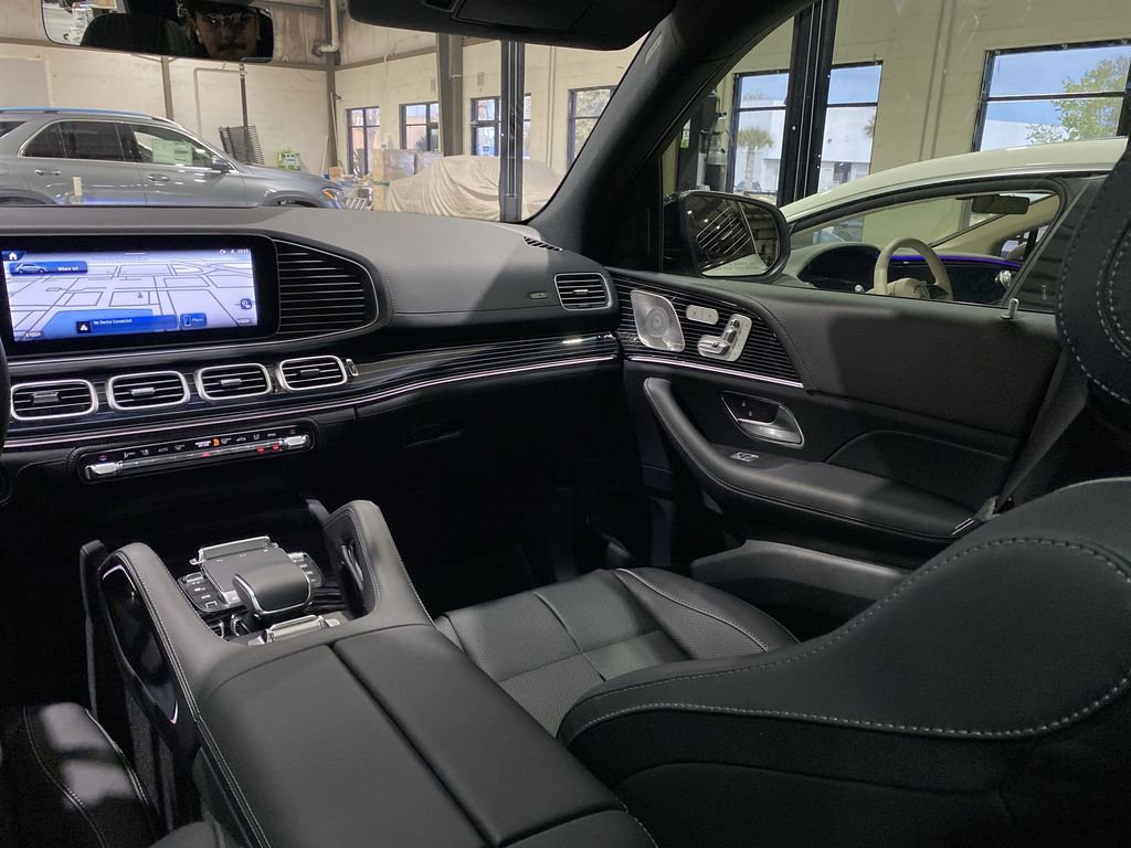 Used 2026 Mercedes-Benz GLE 580 4MATIC image 4