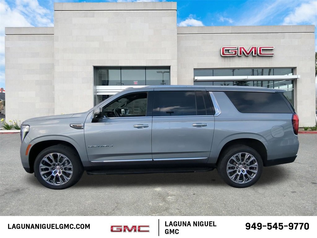 Used 2025 GMC Yukon XL Denali image 6