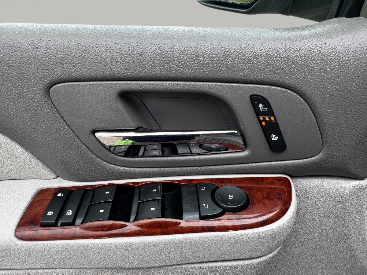 Used 2014 GMC Yukon SLT RWD image 33