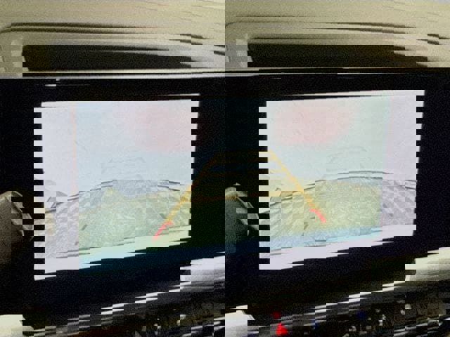 Used 2022 Chevrolet Silverado 1500 LT image 17