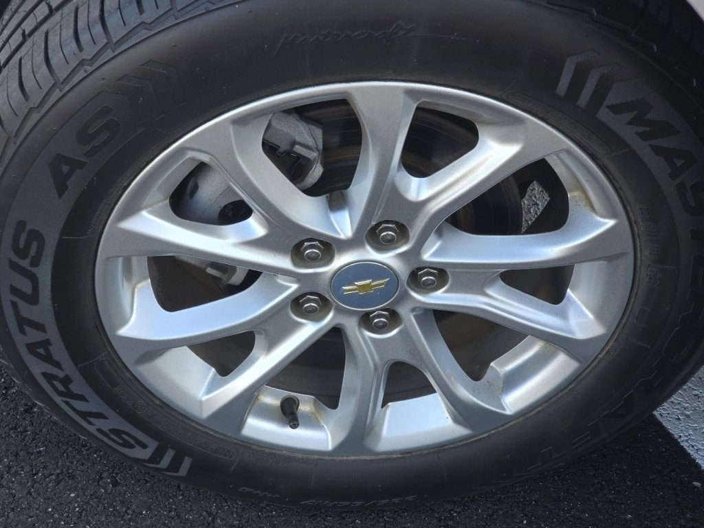Used 2020 Chevrolet Equinox LT image 32