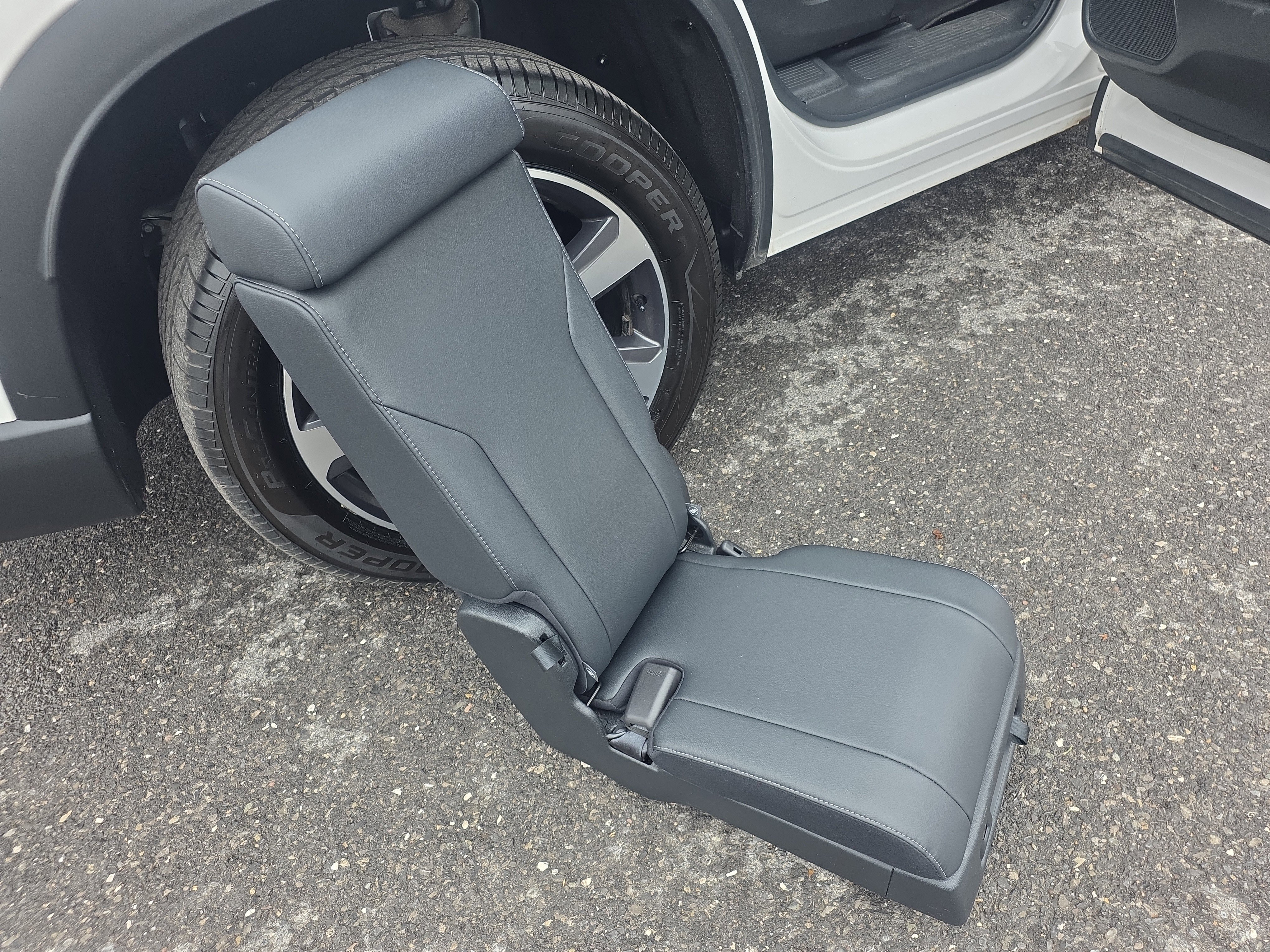 Used 2023 Honda Pilot Elite image 13