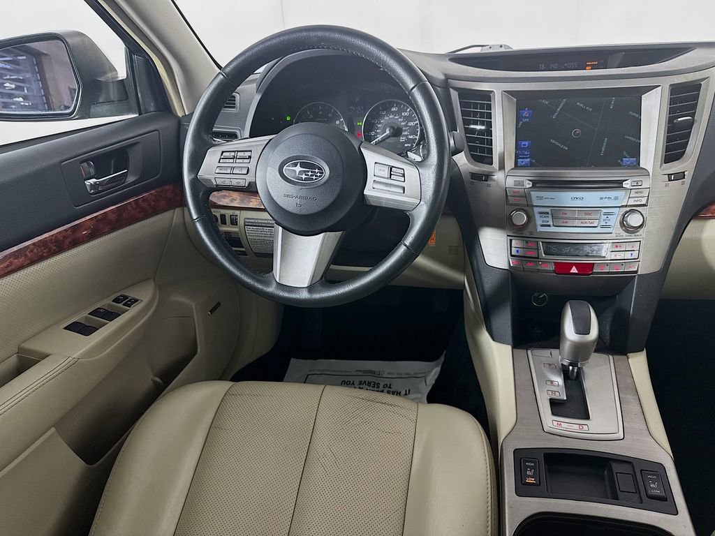 Used 2011 Subaru Outback 2.5i Limited image 27